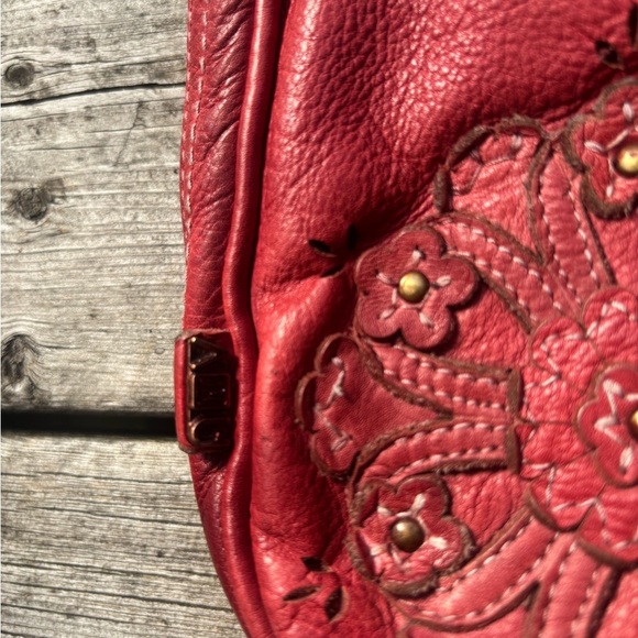 Art N’ Vintage Bohemian Floral Red Leather Designer Shoulder Bag - Picture 2 of 9